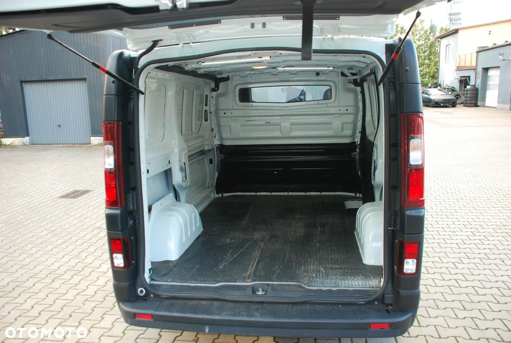 Opel VIVARO - 17