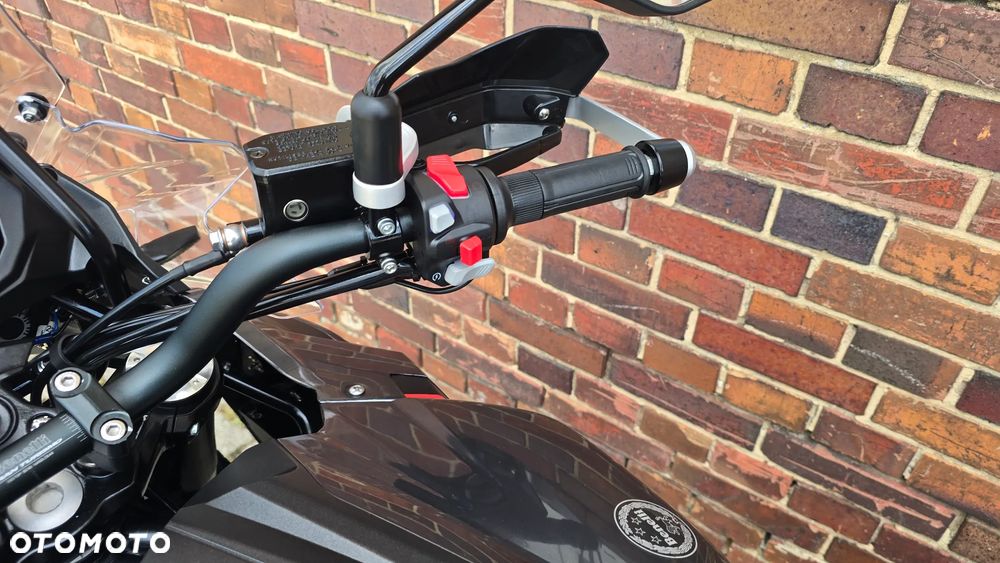 Benelli TRK 502X - 17