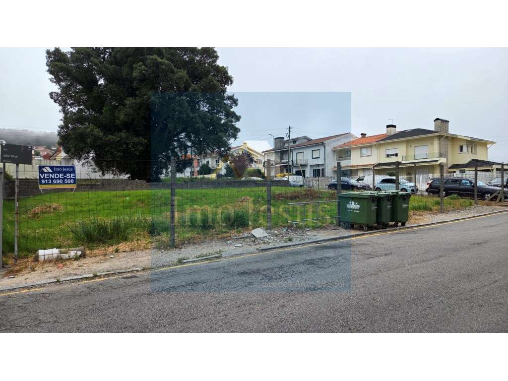 Terreno centro de Canelas Moradia 4 Frentes - Grande imagem: 3/14