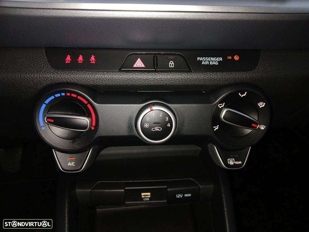 Kia Stonic 1.2 Dynamic - 18