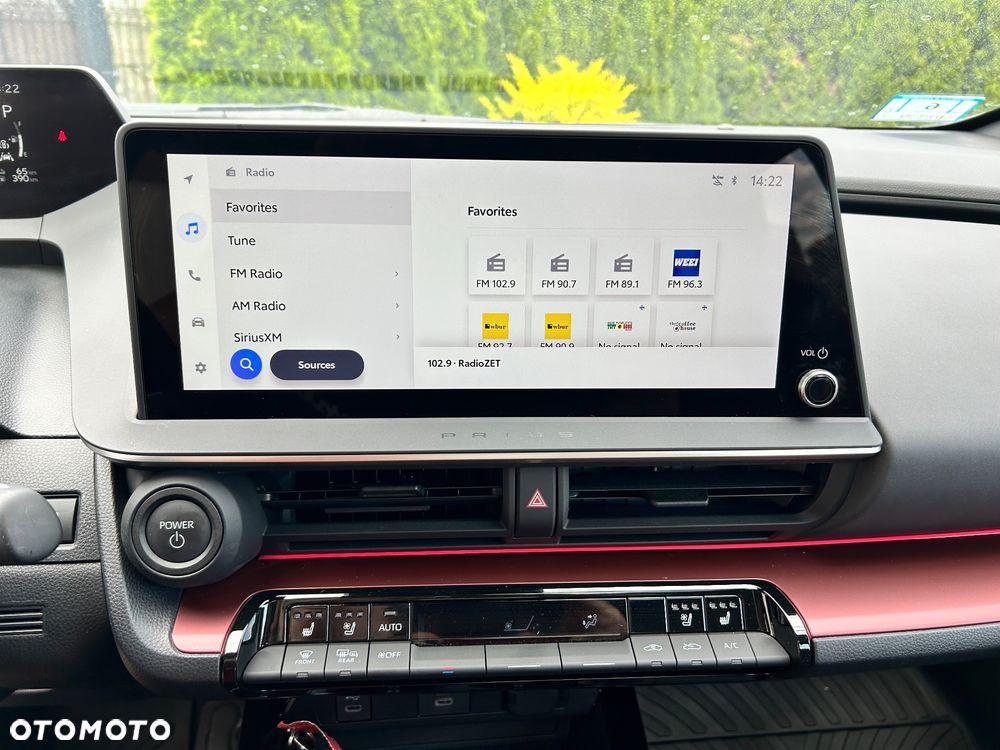 Toyota Prius 2.0 Hybrid Executive - 16