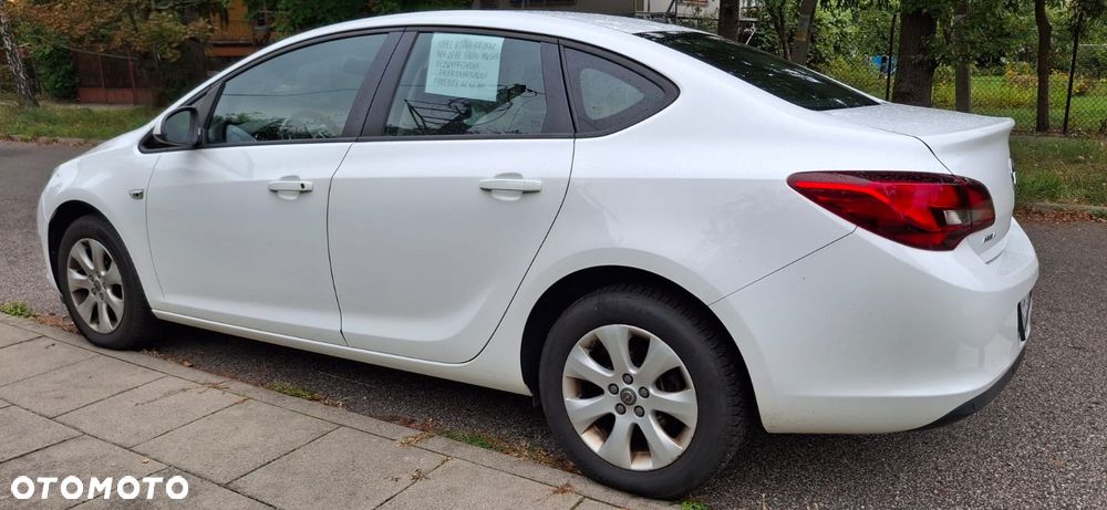 Opel Astra - 3