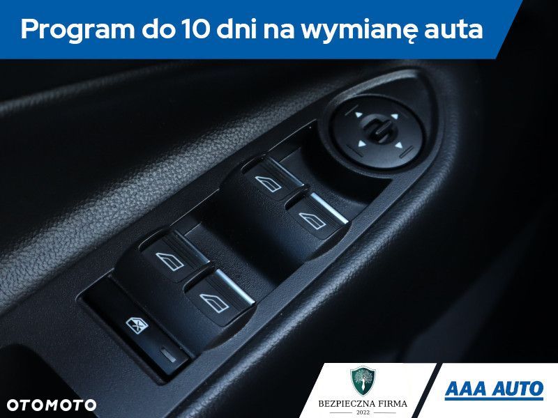 Ford Kuga - 20