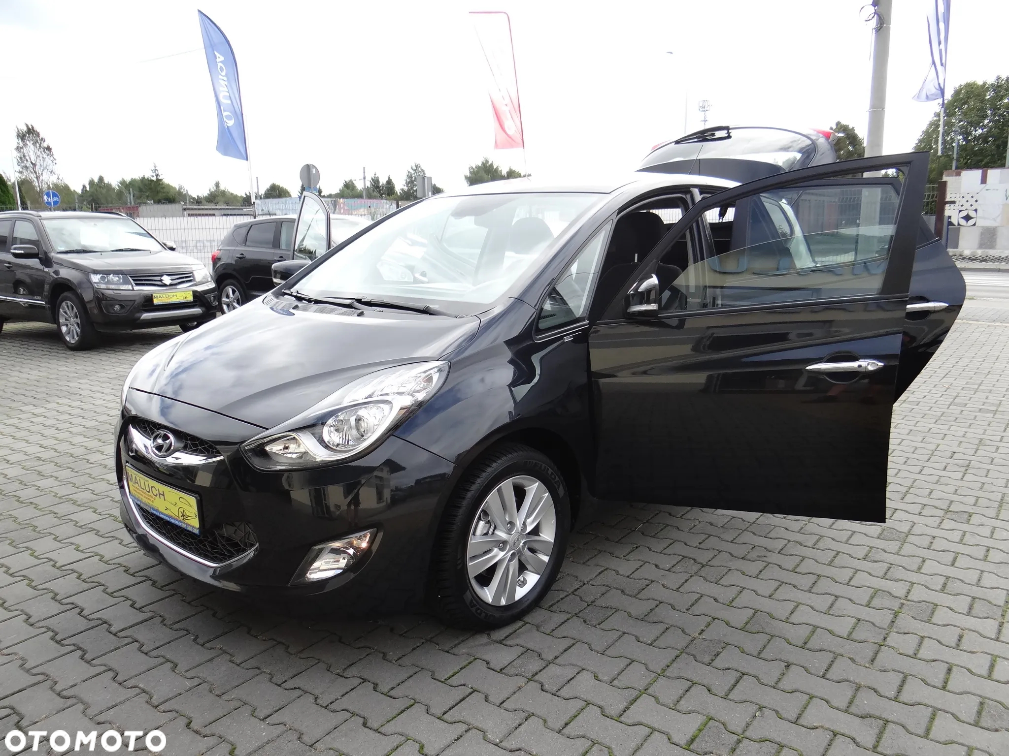 Hyundai ix20 1.4 Premium - 14