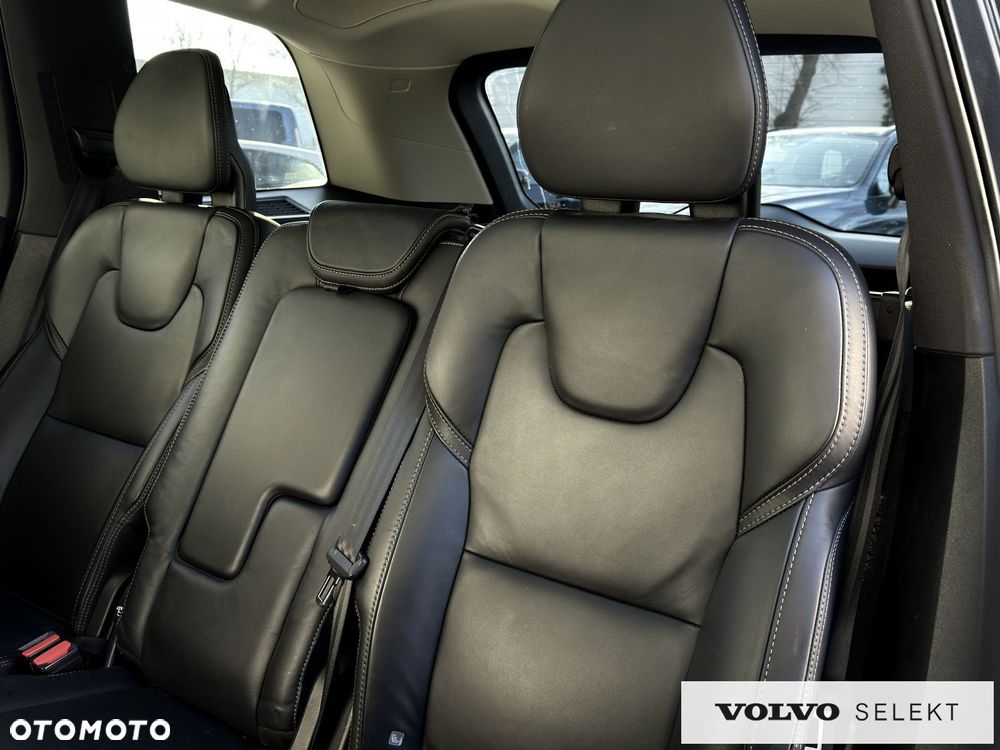 Volvo XC 90 - 15