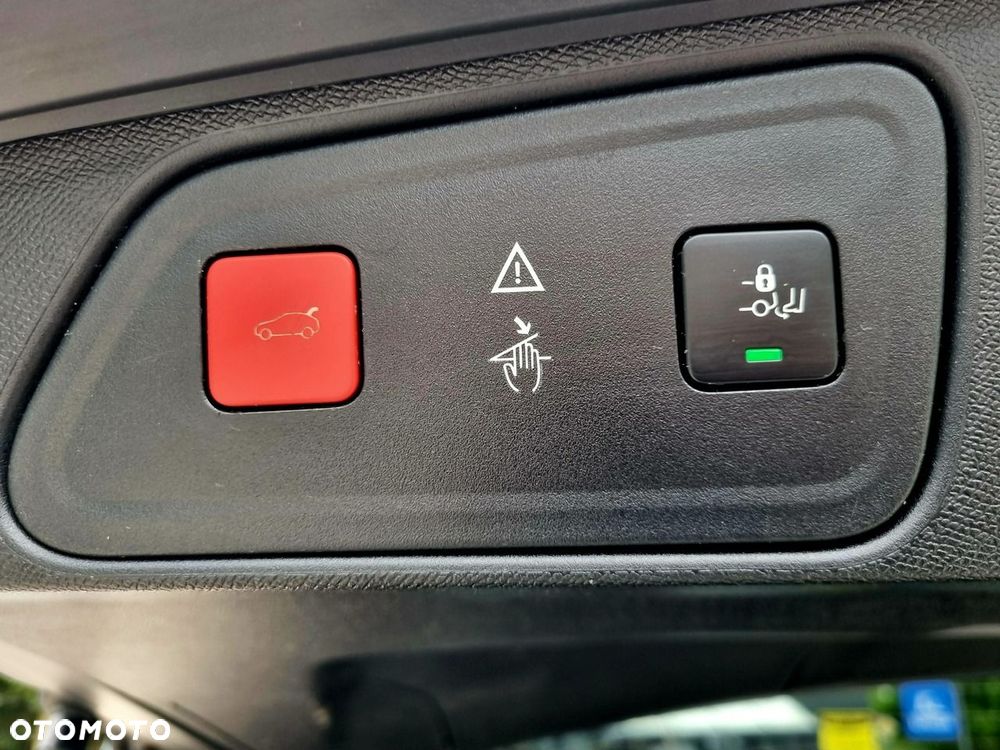Peugeot 3008 1.5 BlueHDi Allure S&S - 14