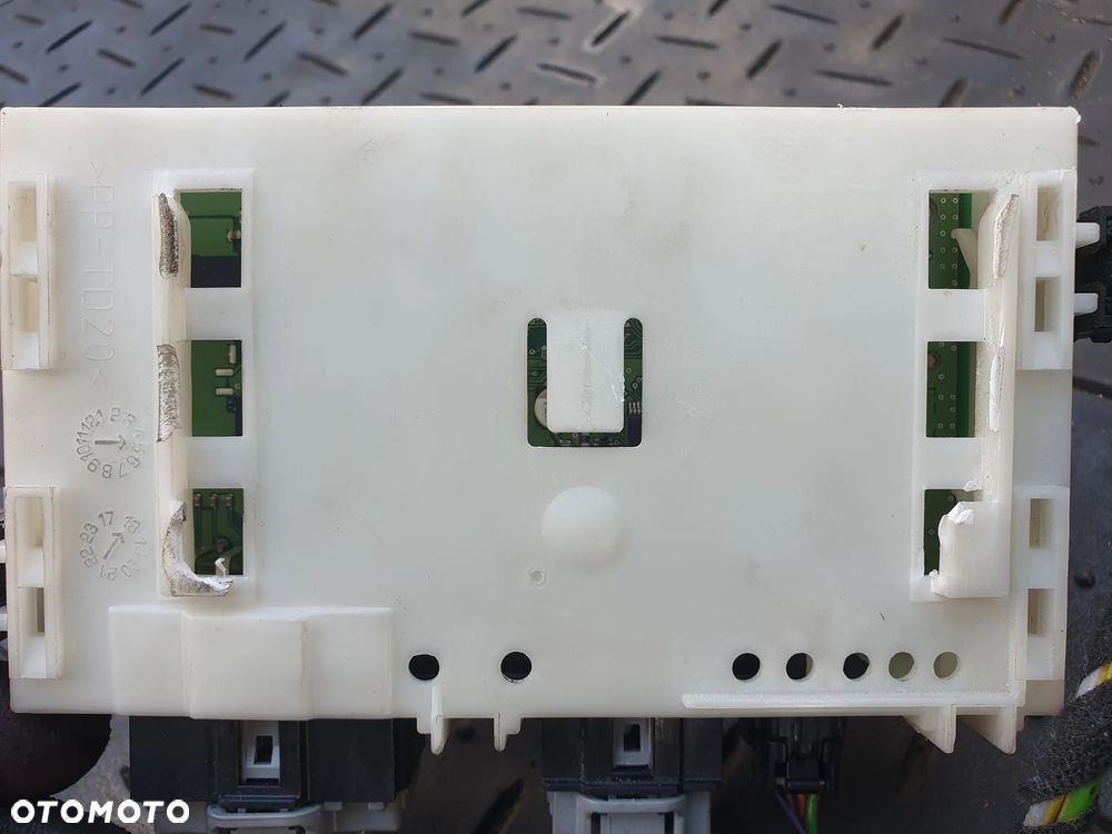 MODUŁ HAKA HOLOWNICZEGO  FORD MONDEO MK5 DS7J-19J203-DH + WTYCZKI INSTALACJA - 3