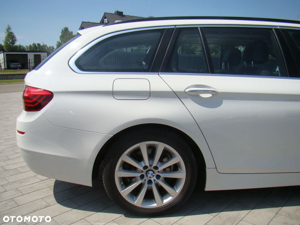BMW Seria 5 520d - 12