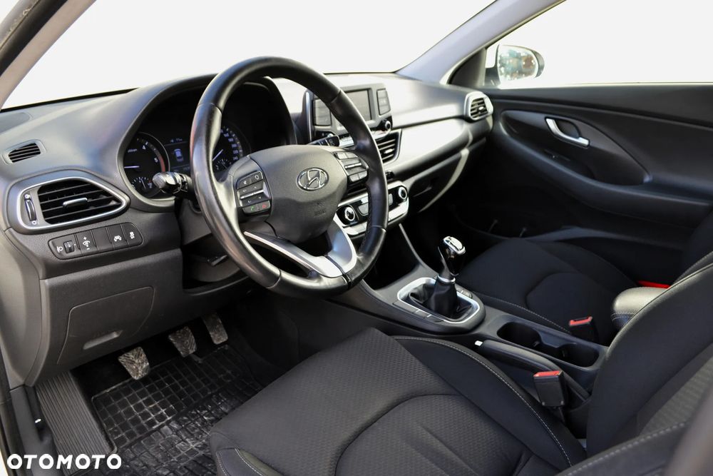 Hyundai i30 1.6 CRDi BlueDrive Comfort - 5