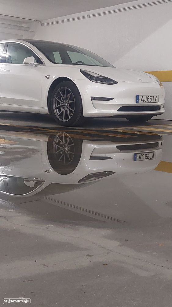 Tesla Model 3 Standard Range Plus RWD - 4