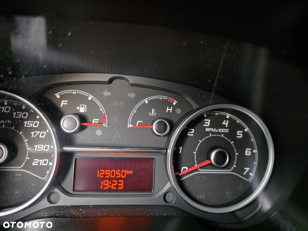 Fiat DOBLO - 17