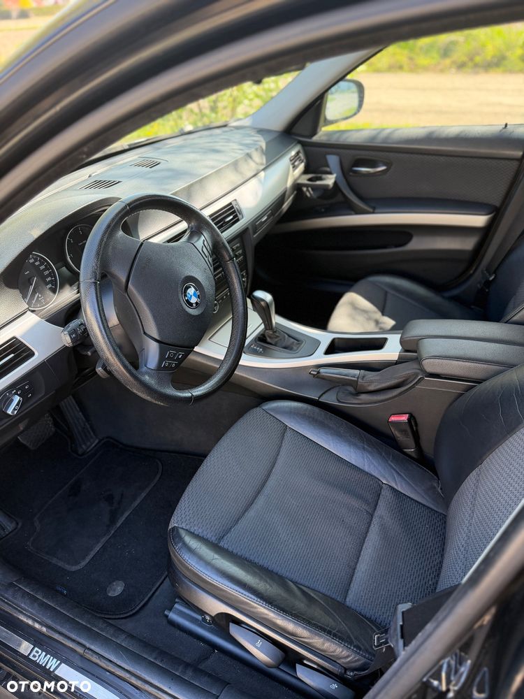 BMW Seria 3 320d DPF - 21