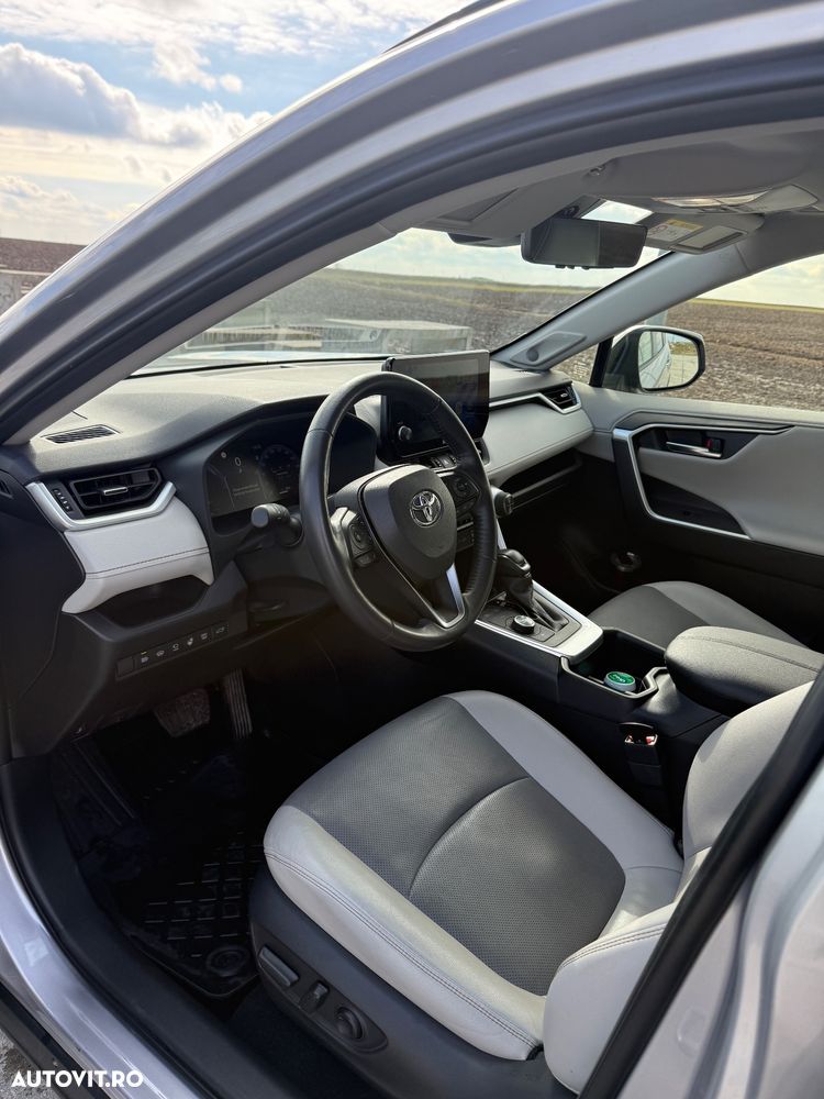 Toyota RAV4 2.5 VVT-iE 4x4 Luxury Premium - 9