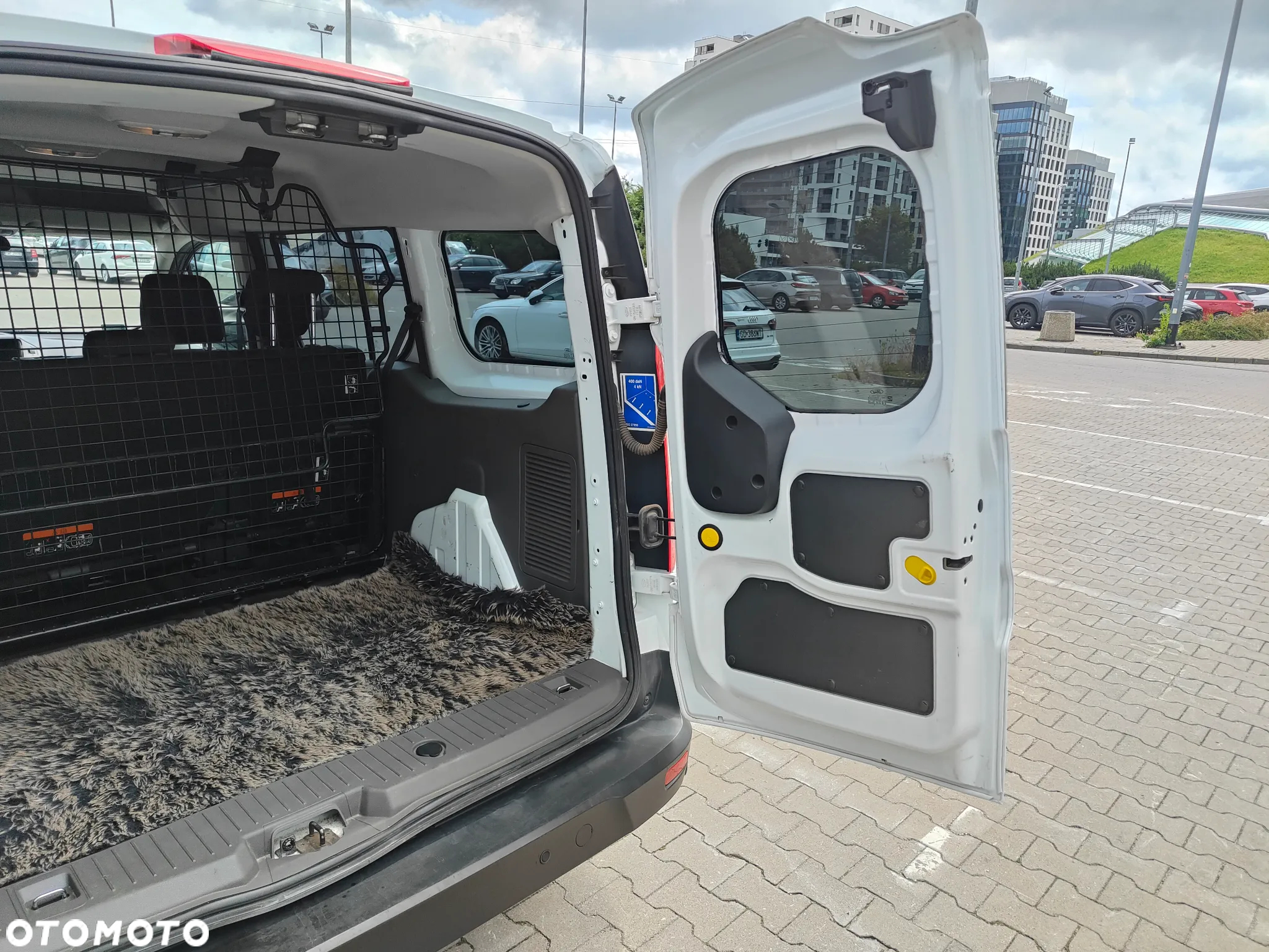 Ford Transit Connect - 5
