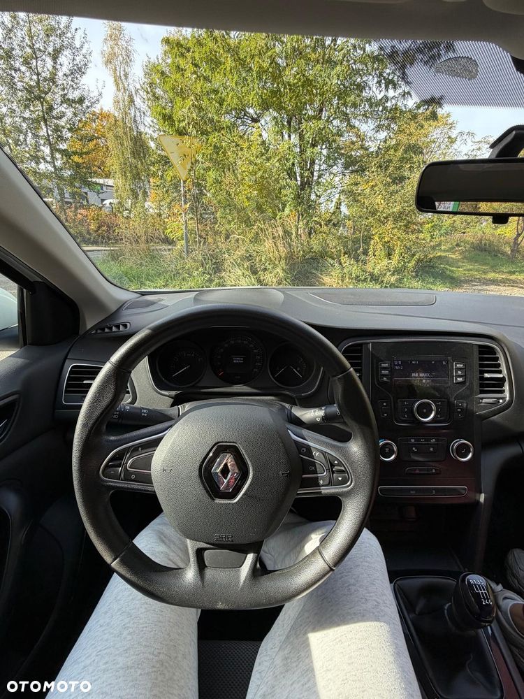 Renault Megane - 8