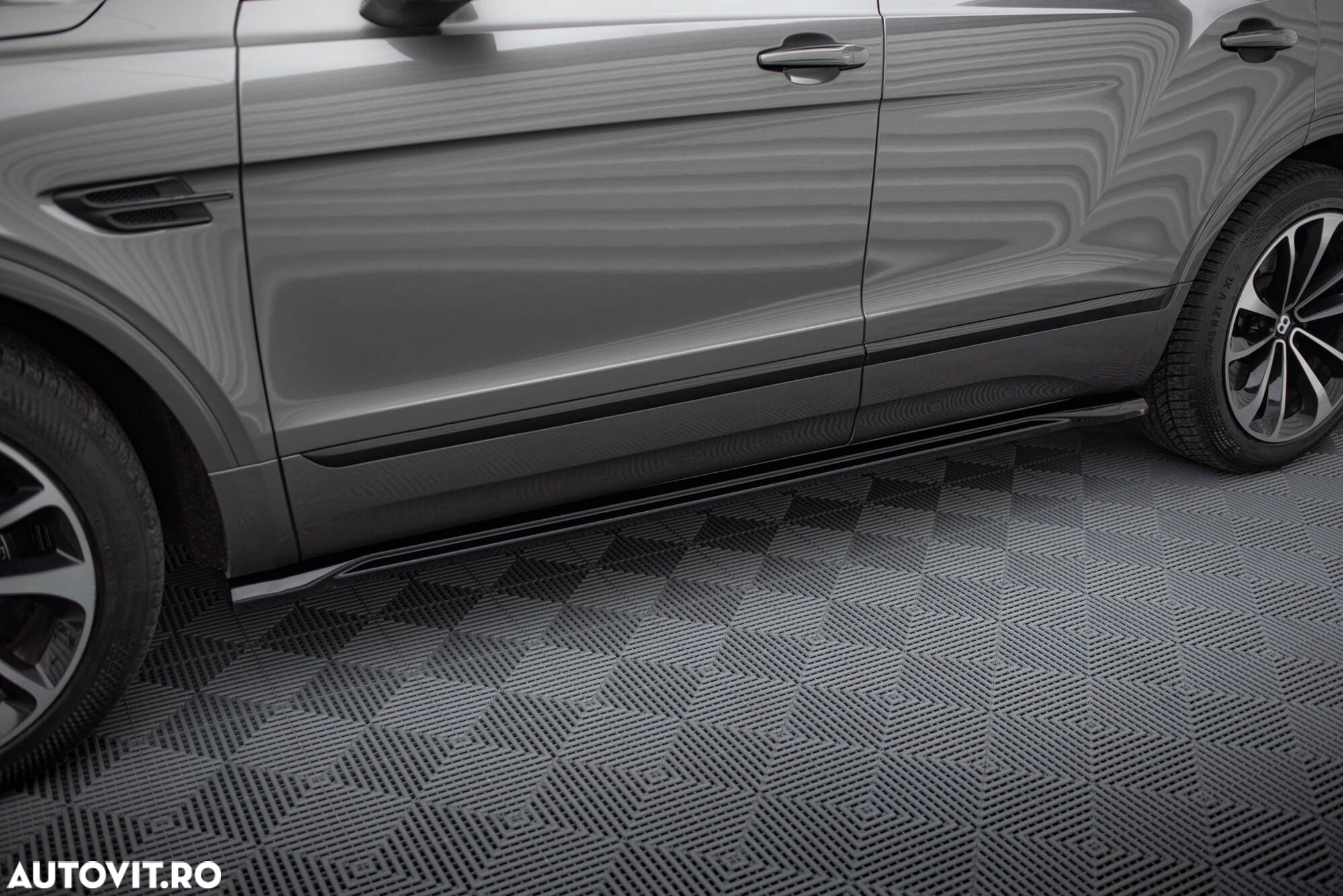 Pachet Exterior Prelungiri compatibil cu Bentley Bentayga Maxton Design - 10