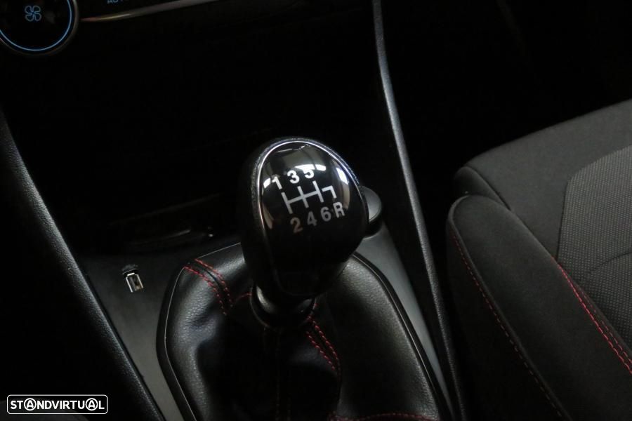 Ford Fiesta 1.0 EcoBoost ST-Line X - 18