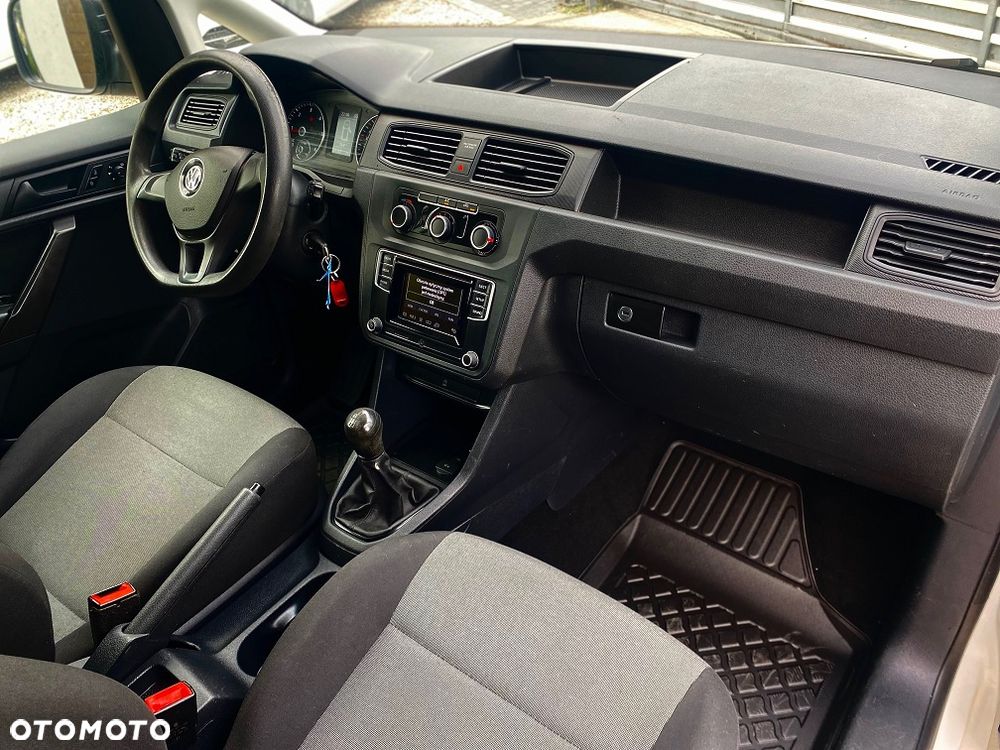 Volkswagen CADDY - 9