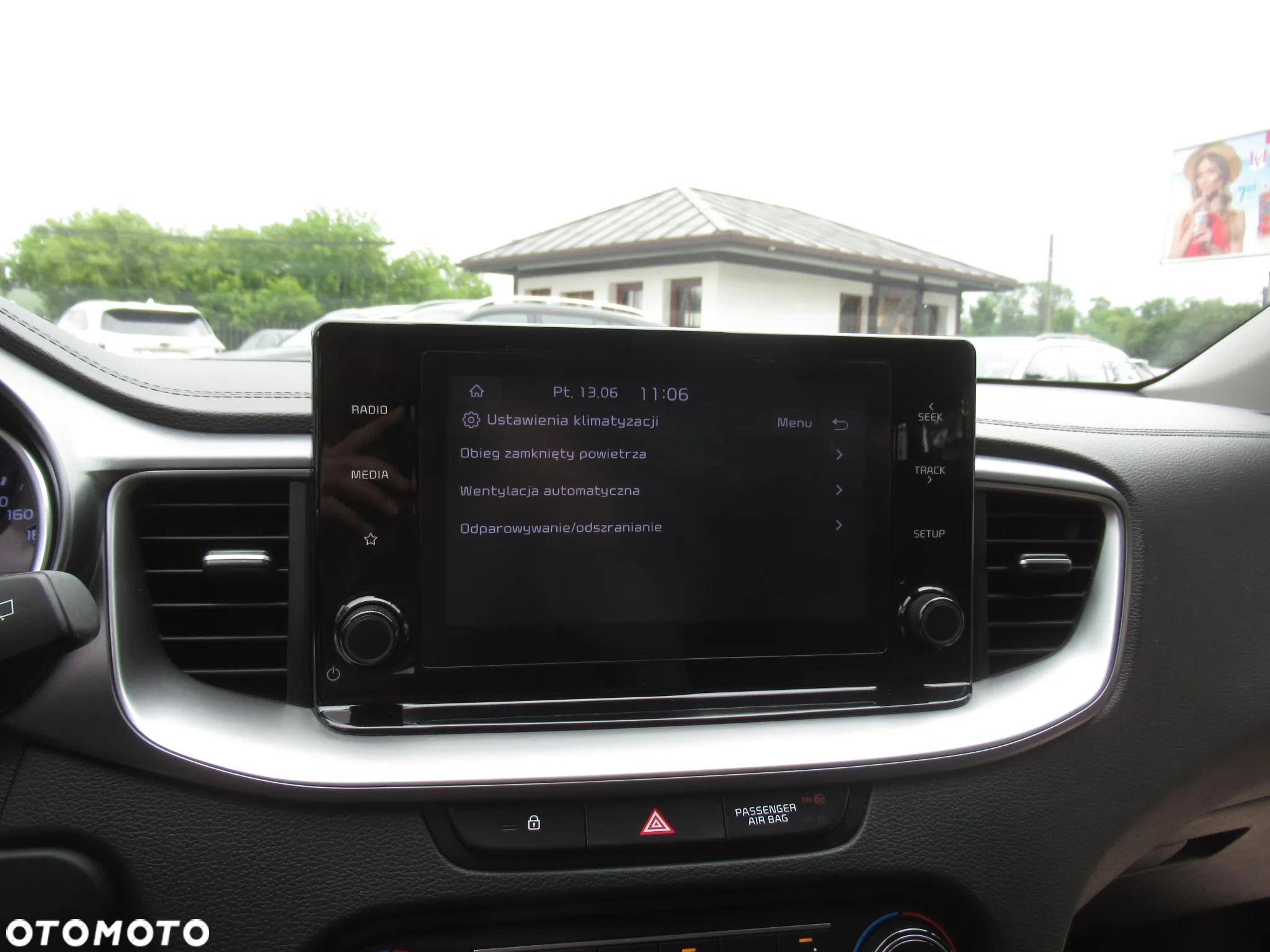 Kia Ceed 1.5 T-GDI M - 28