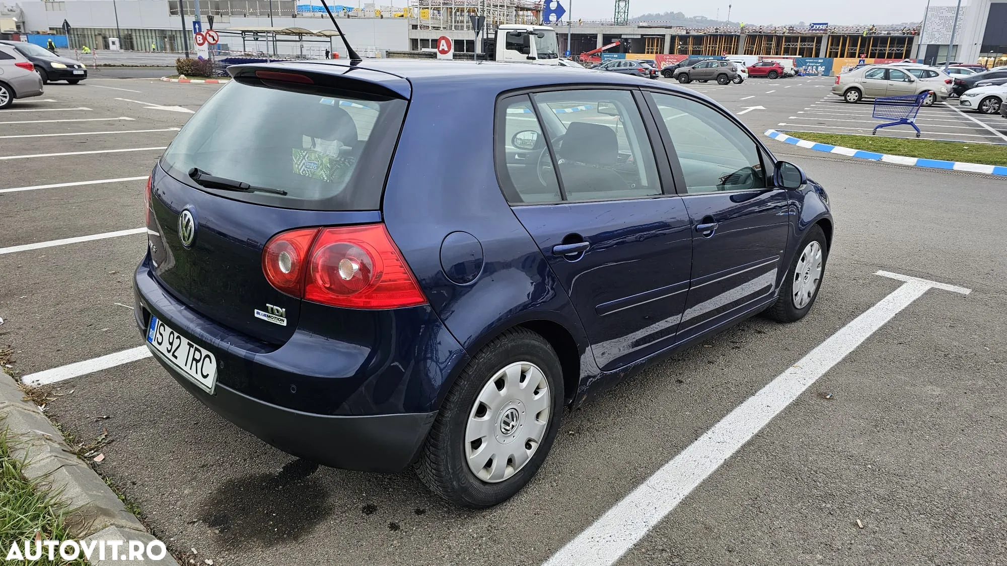 Volkswagen Golf 1.9 TDI BlueMotion Comfortline - 5