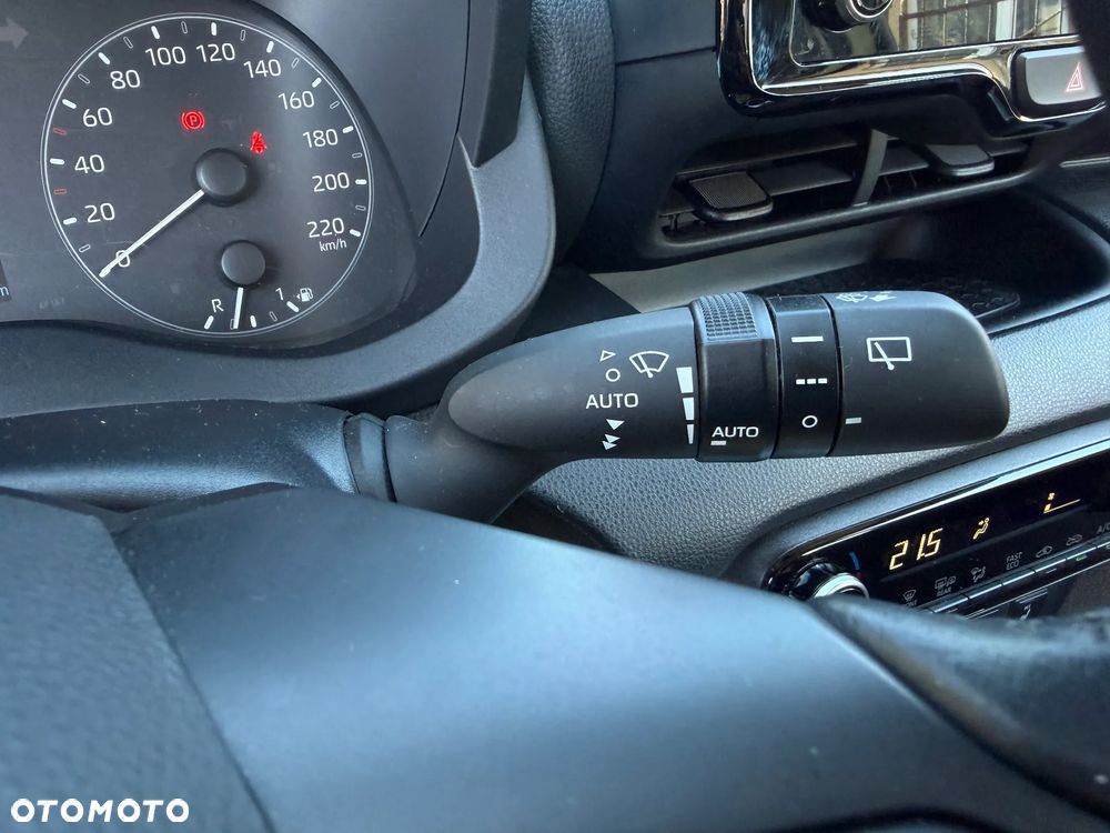 Toyota Yaris Hybrid 1.5 Comfort - 26