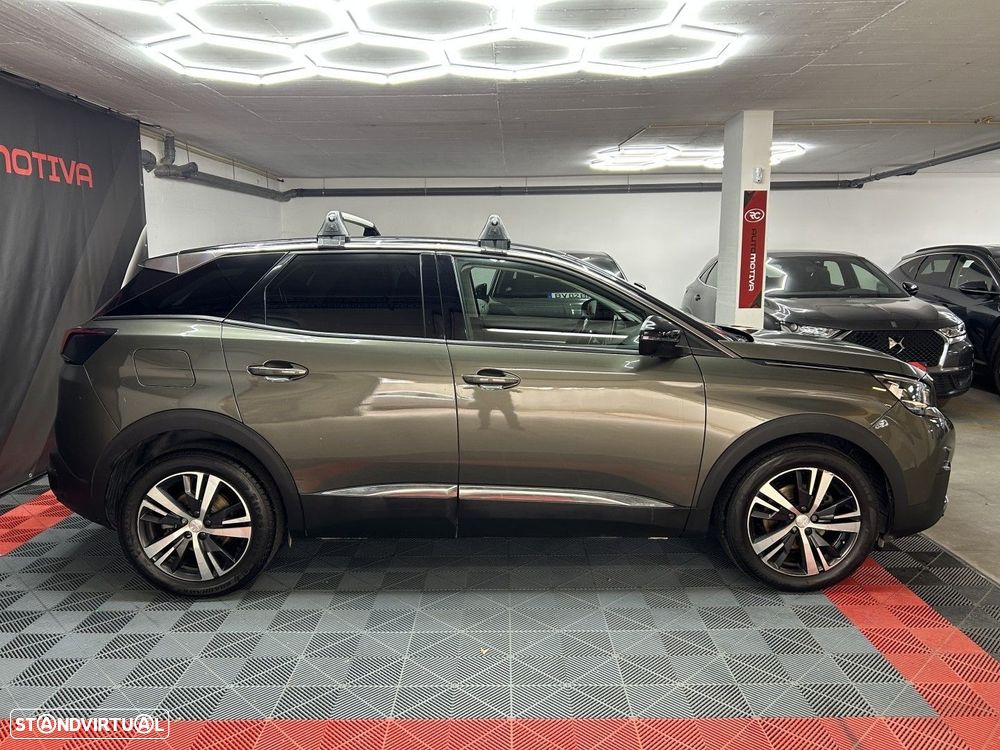 Peugeot 3008 1.5 BlueHDi Allure EAT8 - 4