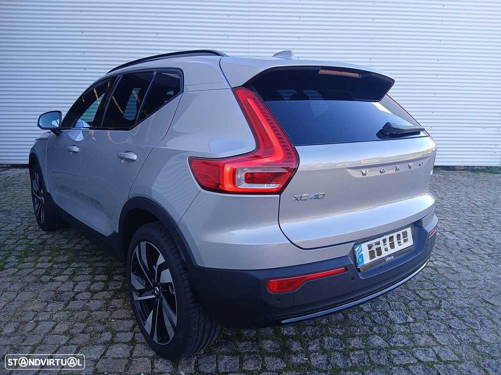 Volvo XC 40 - 3