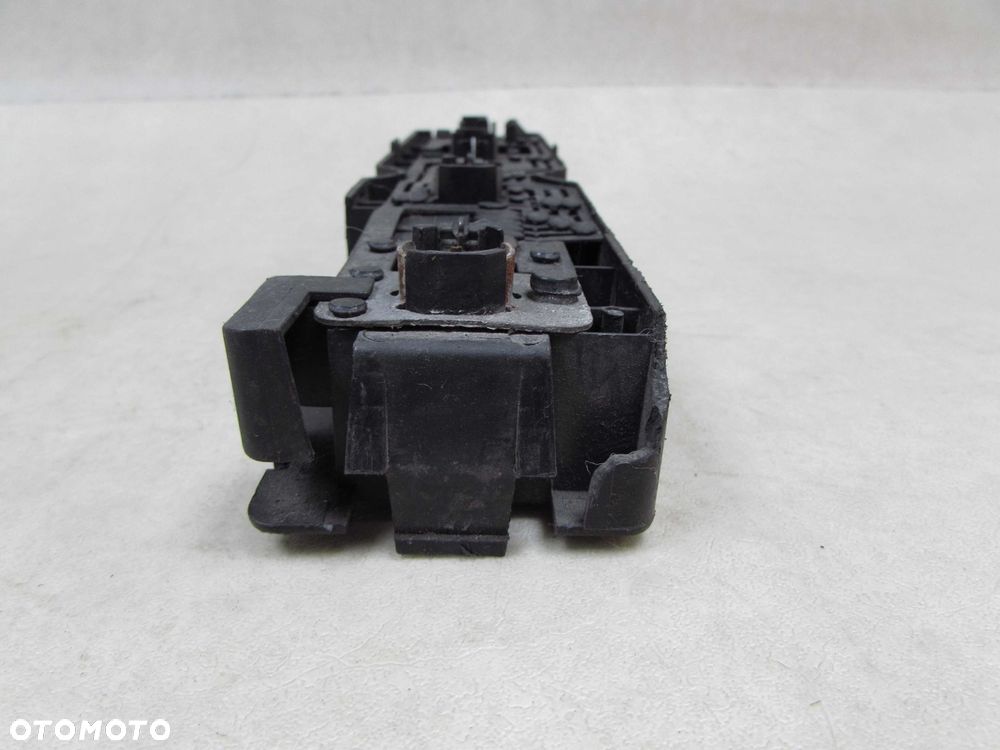 VW LT35 95-06 WKLAD LAMPY LEWY TYL 2D0945257C - 3