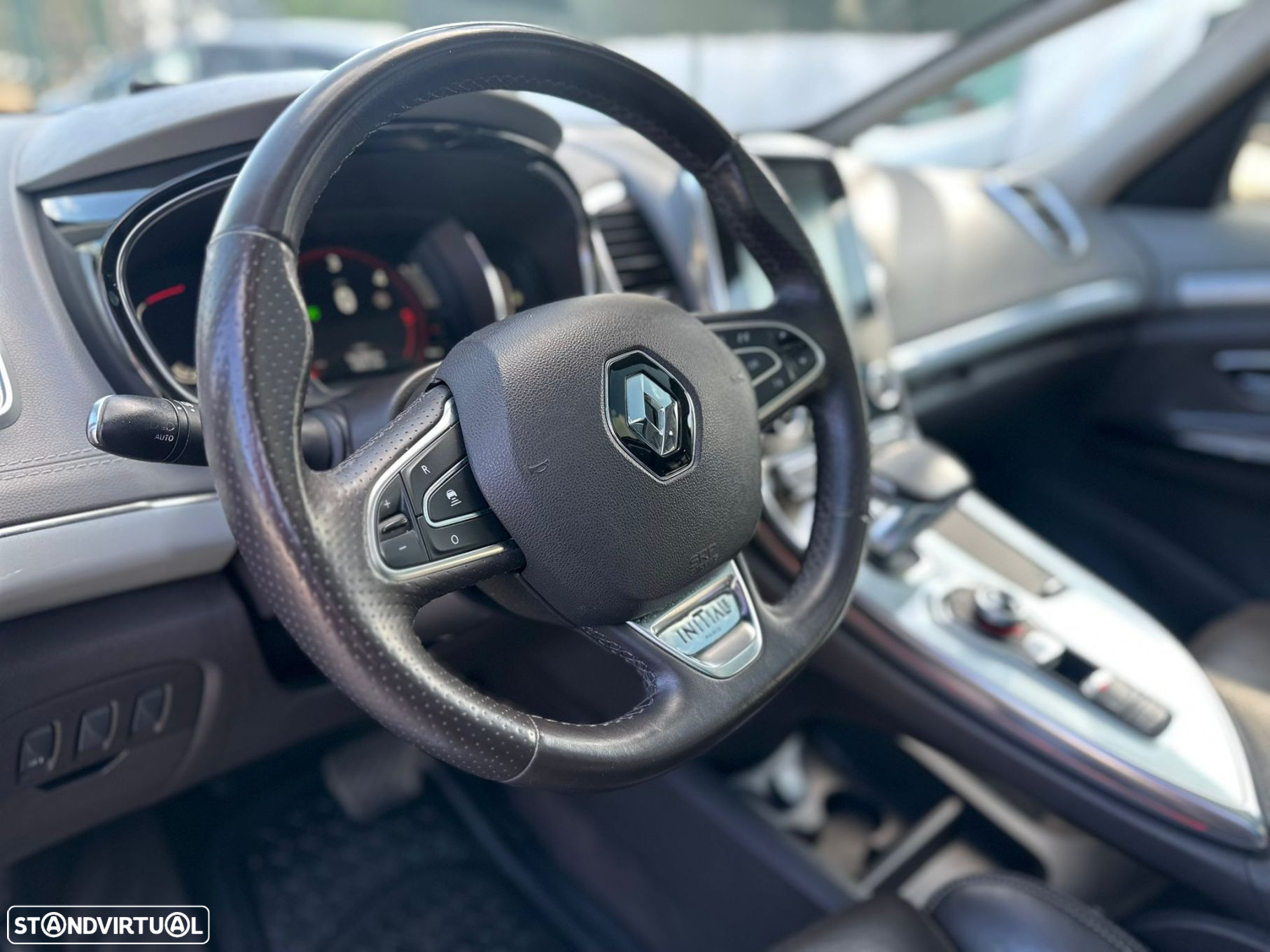 Renault Espace 1.6 dCi Initiale Paris EDC - 16