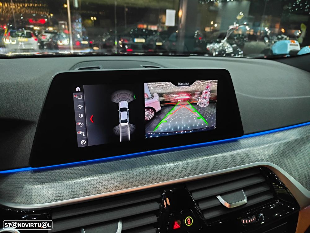 BMW 530 e iPerformance Pack M - 22