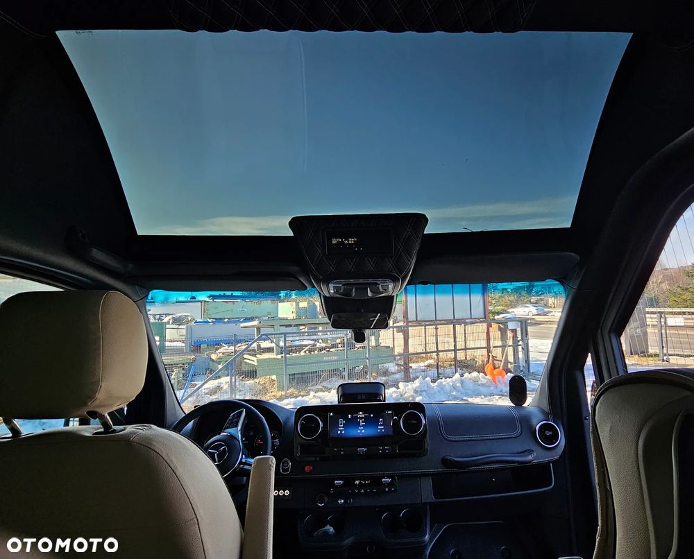 Mercedes-Benz Sprinter 519 - 14