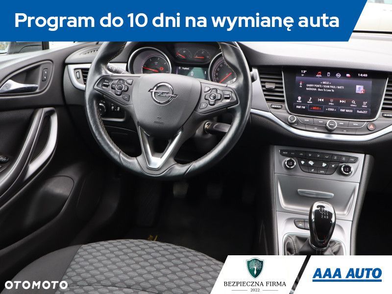 Opel Astra - 9