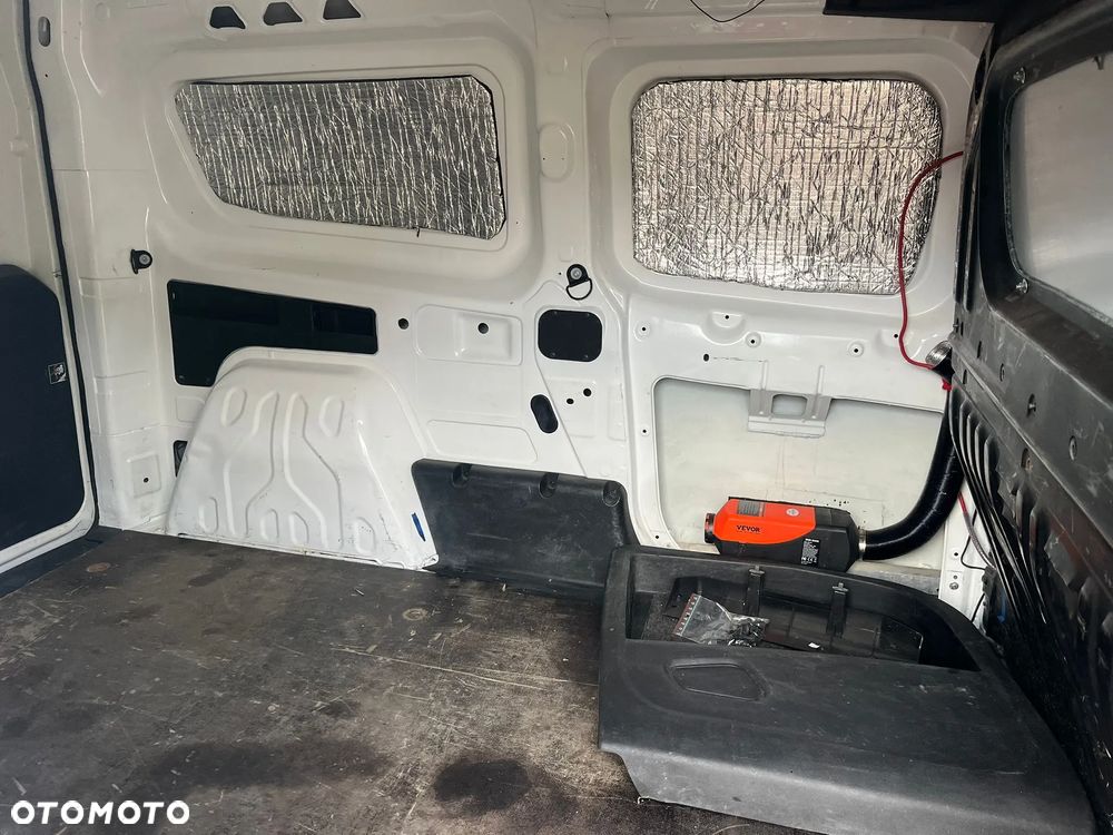 Fiat Doblo - 8