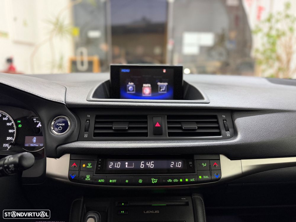 Lexus CT 200h Business - 13