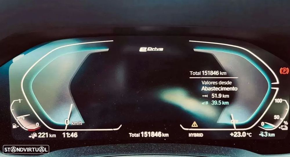 BMW 330 e Touring Line Sport Auto - 8