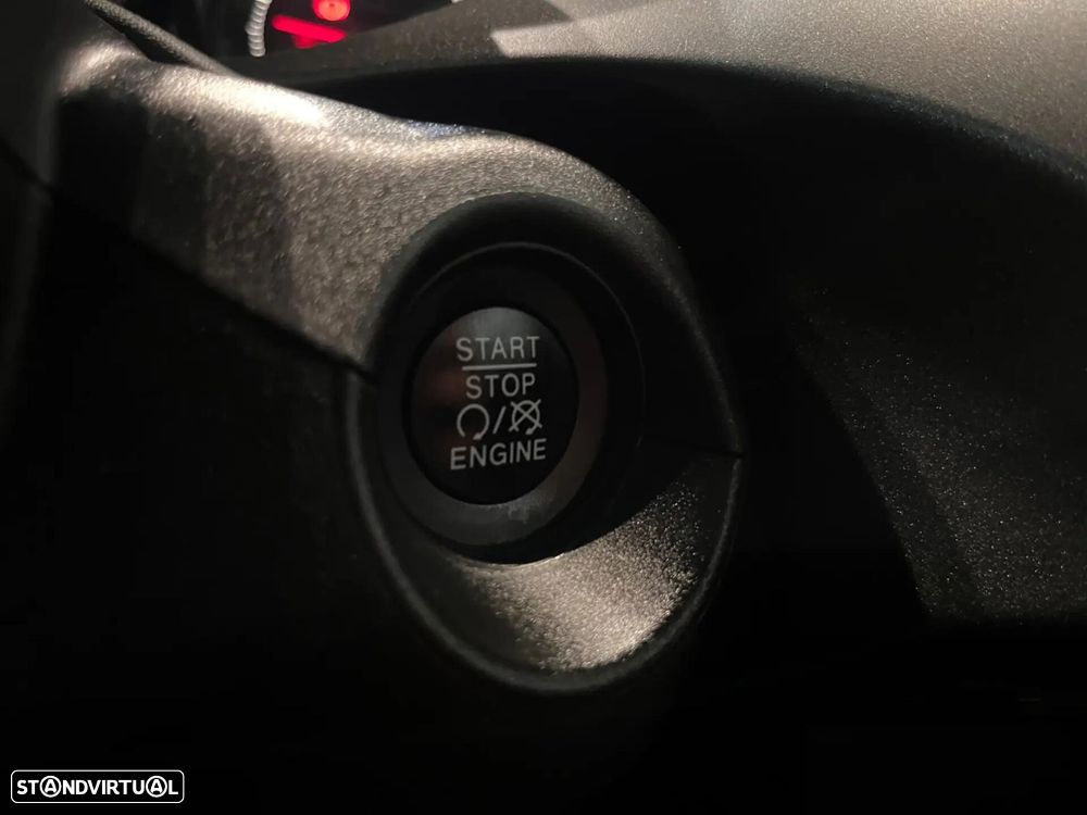 Fiat 500X 1.6 MJ City Cross J18 S&S - 32