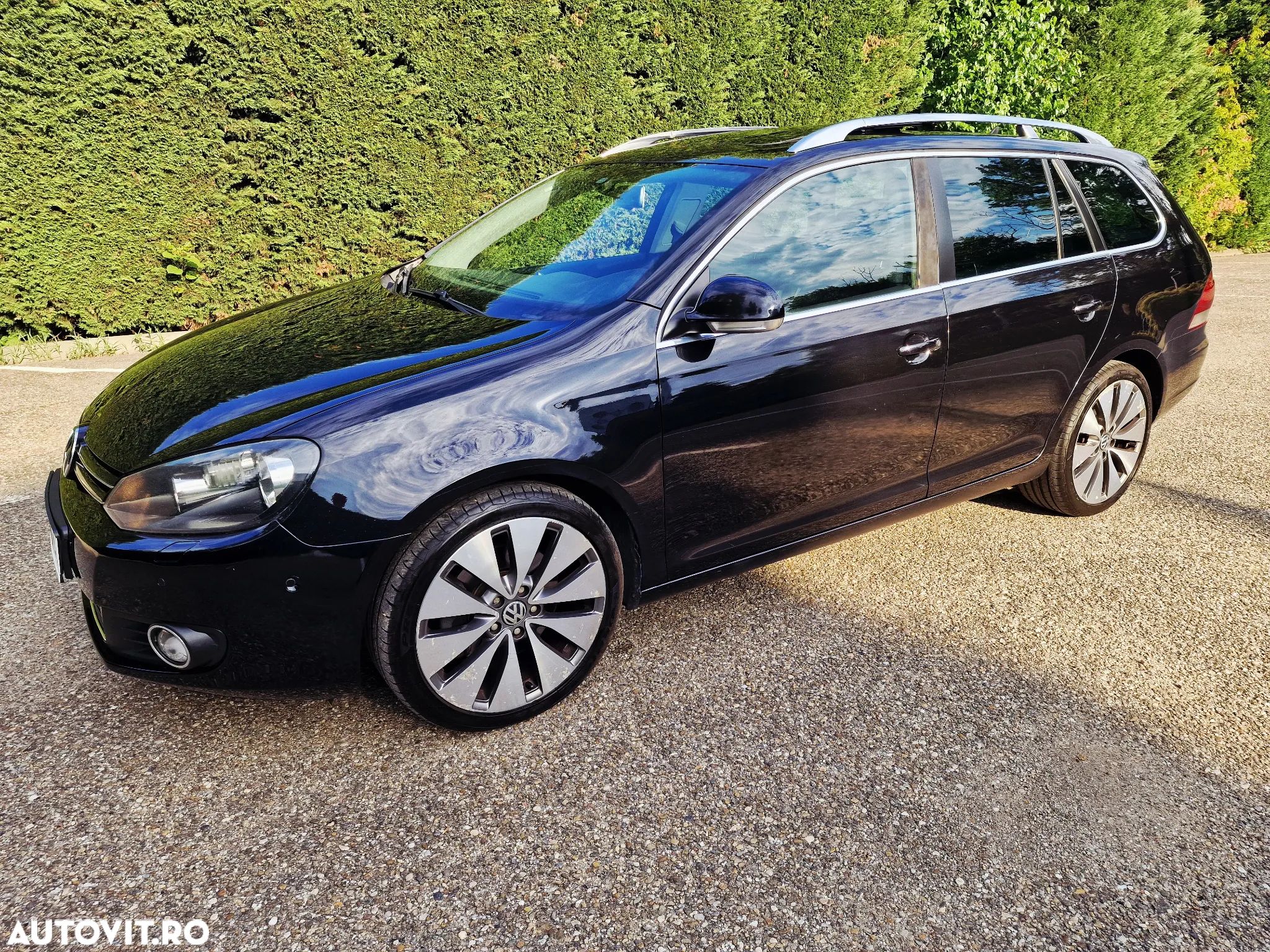Volkswagen Golf Variant 2.0 TDI DPF DSG Highline - 1
