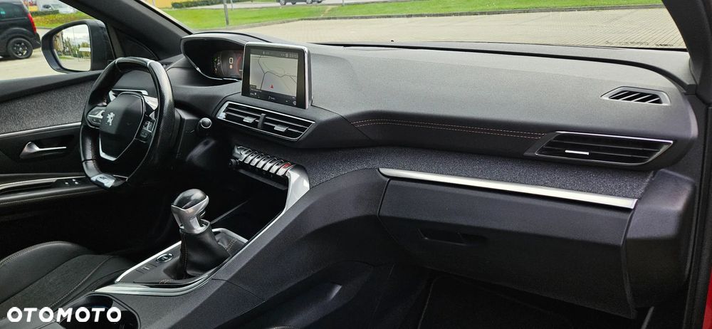 Peugeot 3008 1.2 PureTech GT S&S - 5