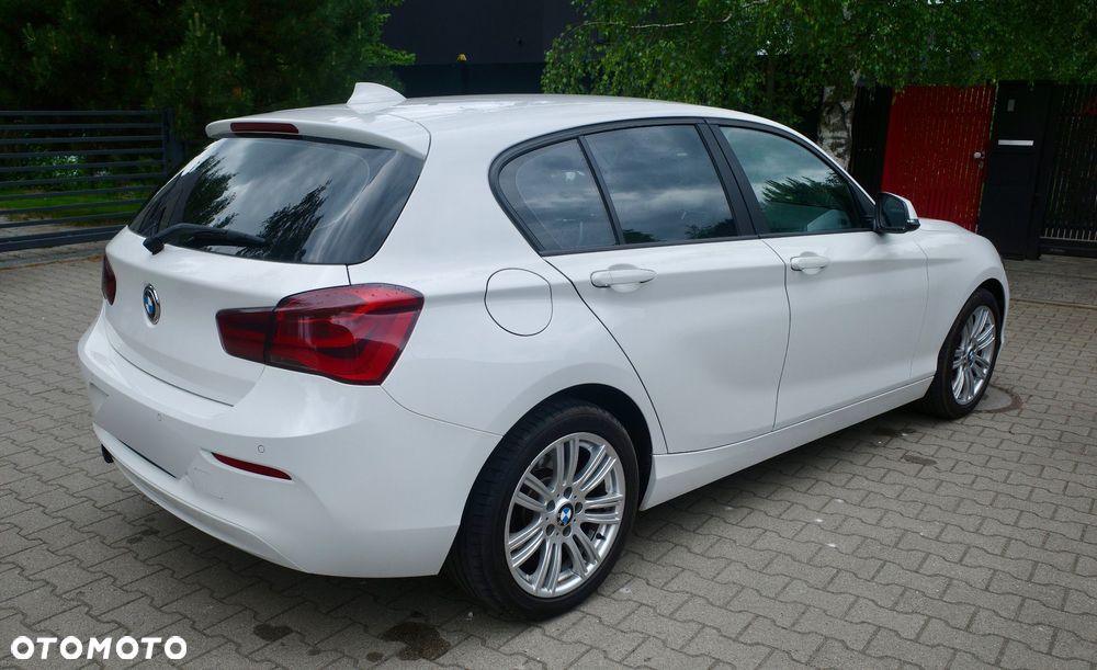 BMW Seria 1 118d Sport Line - 3
