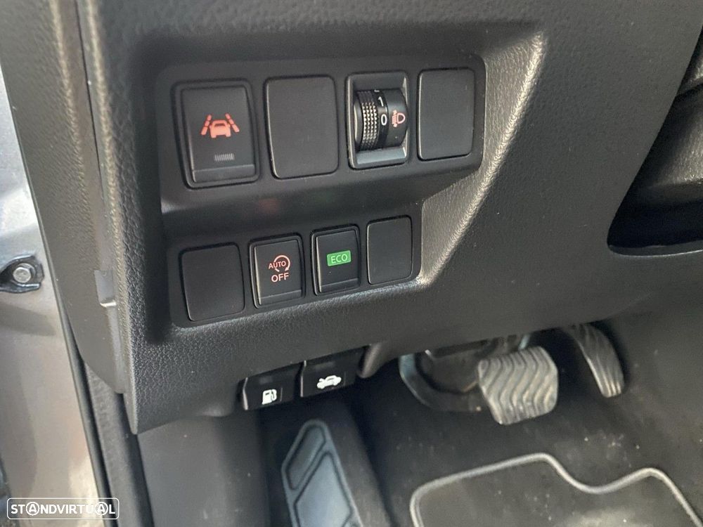 Nissan Qashqai 1.5 dCi N-Connecta DCT - 21