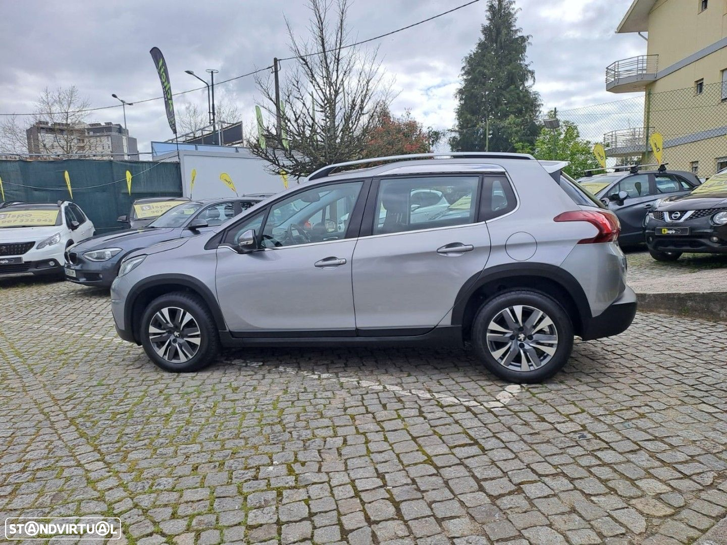 Peugeot 2008 1.2 PureTech Allure EAT6 - 6