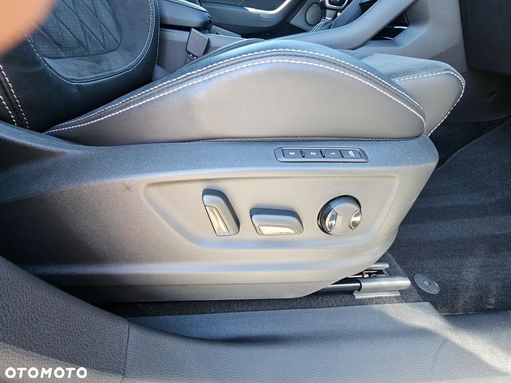 Skoda Kodiaq 2.0 TDI 4x2 Sportline DSG 7os - 28