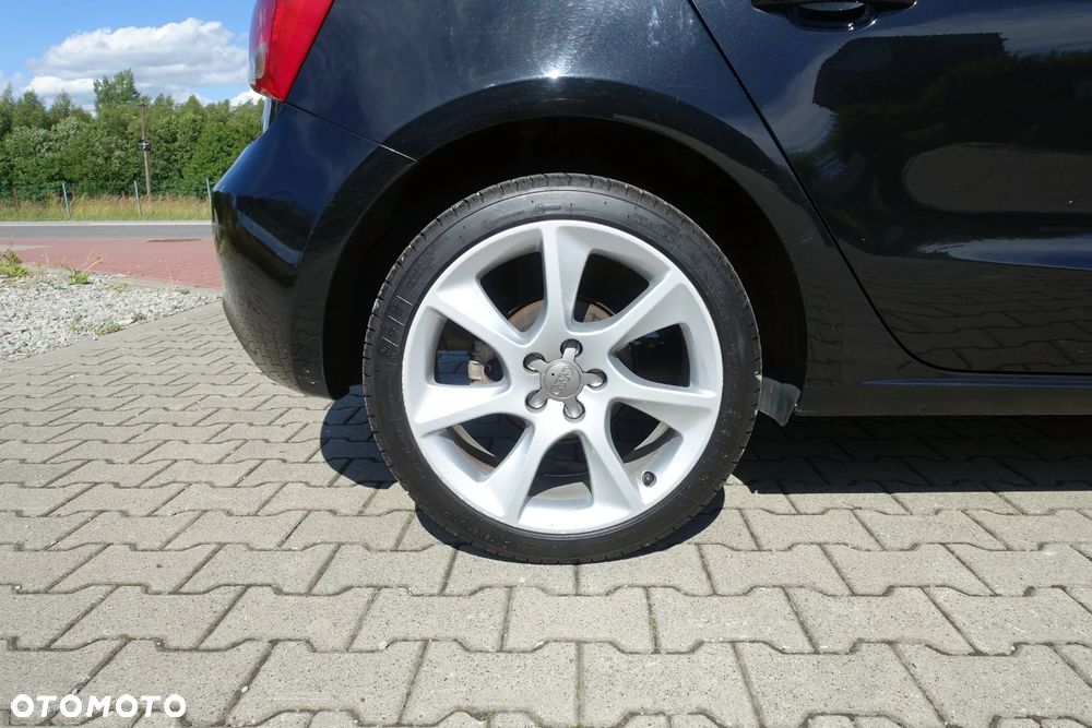 Audi A1 Sportback 1.6 TDI Attraction - 9