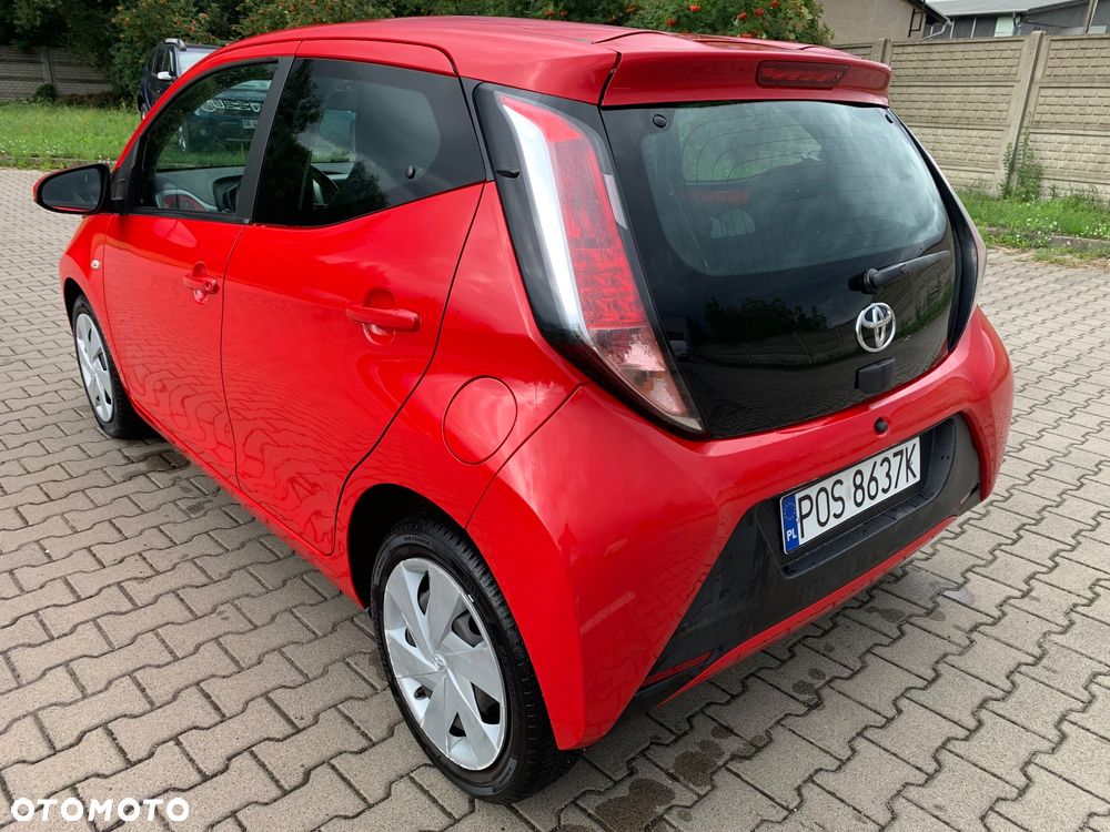 Toyota Aygo x-play Eco - 9
