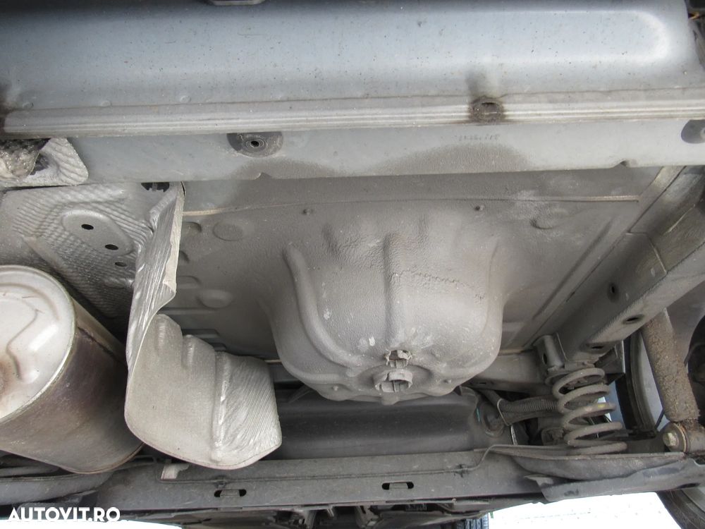 Renault Clio (Energy) TCe 90 Start & Stop LIMITED - 23