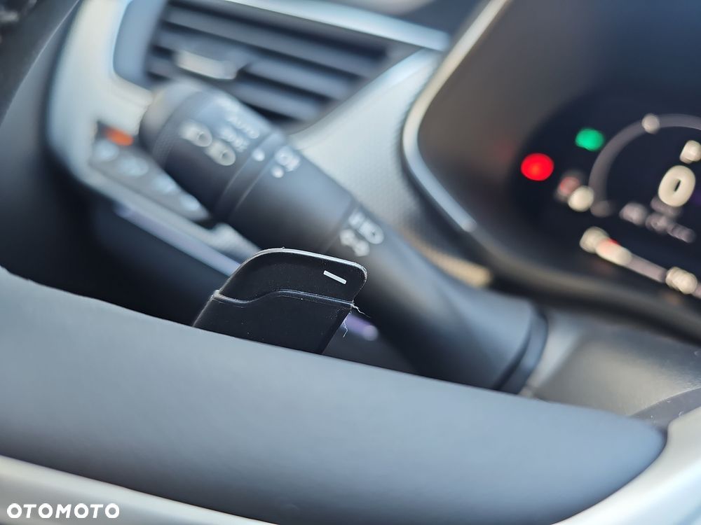 Renault Arkana 1.3 TCe mHEV Techno EDC - 27