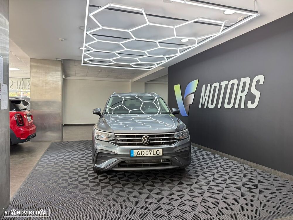 VW Tiguan Allspace 2.0 TDI Highline DSG - 2