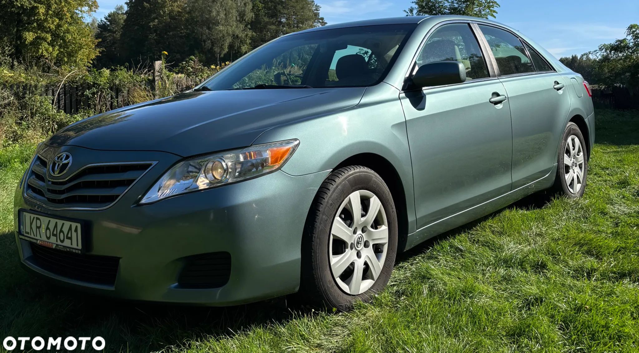 Toyota Camry 2.5 LE - 1