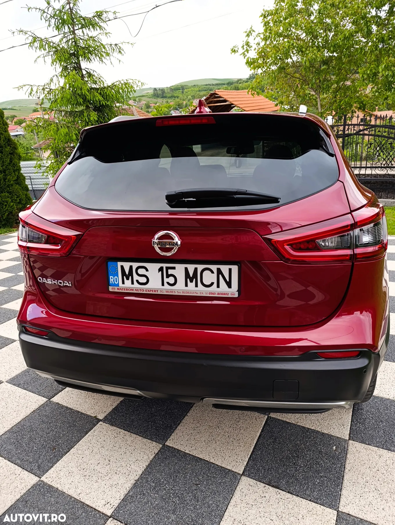 Nissan Qashqai 1.7D 150CP ALL MODE 4X4-I Tekna - 3