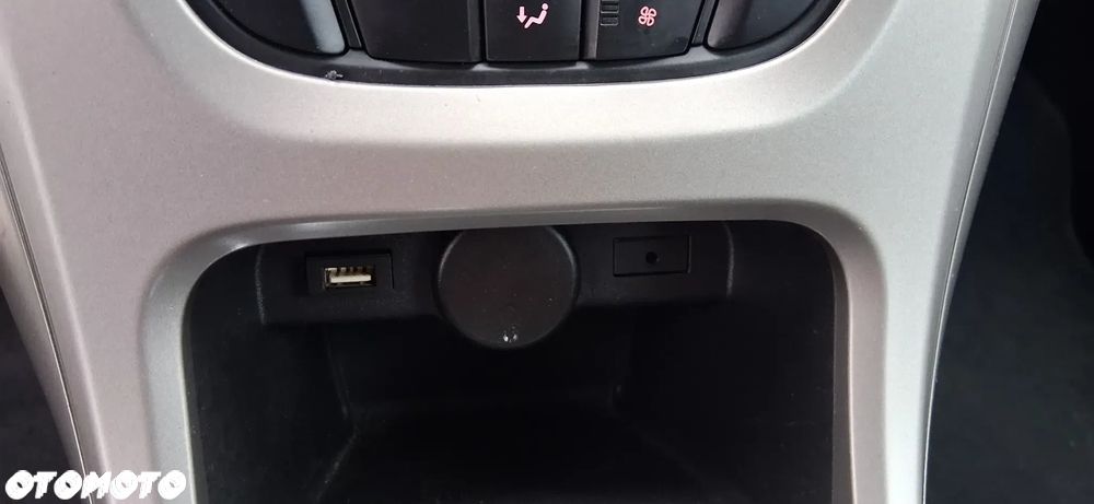 Opel Astra 1.4 Turbo Innovation - 17